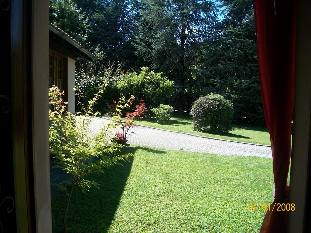 Ferienwohnung Monolocali In Casa Con Giardino Bellagio Exterior foto